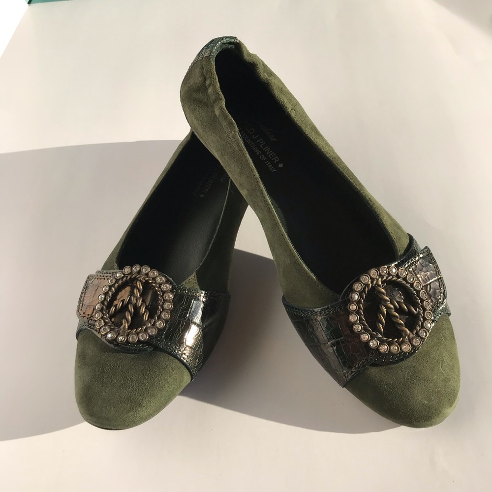 Donald J. Pliner Haley Flats 7.5